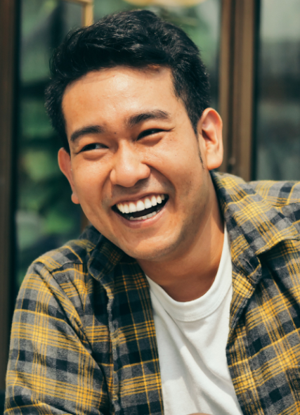 Dr Reza Memar Full-Mouth Makeover